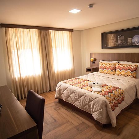 Padom Business Hotel Bragança Paulista エクステリア 写真