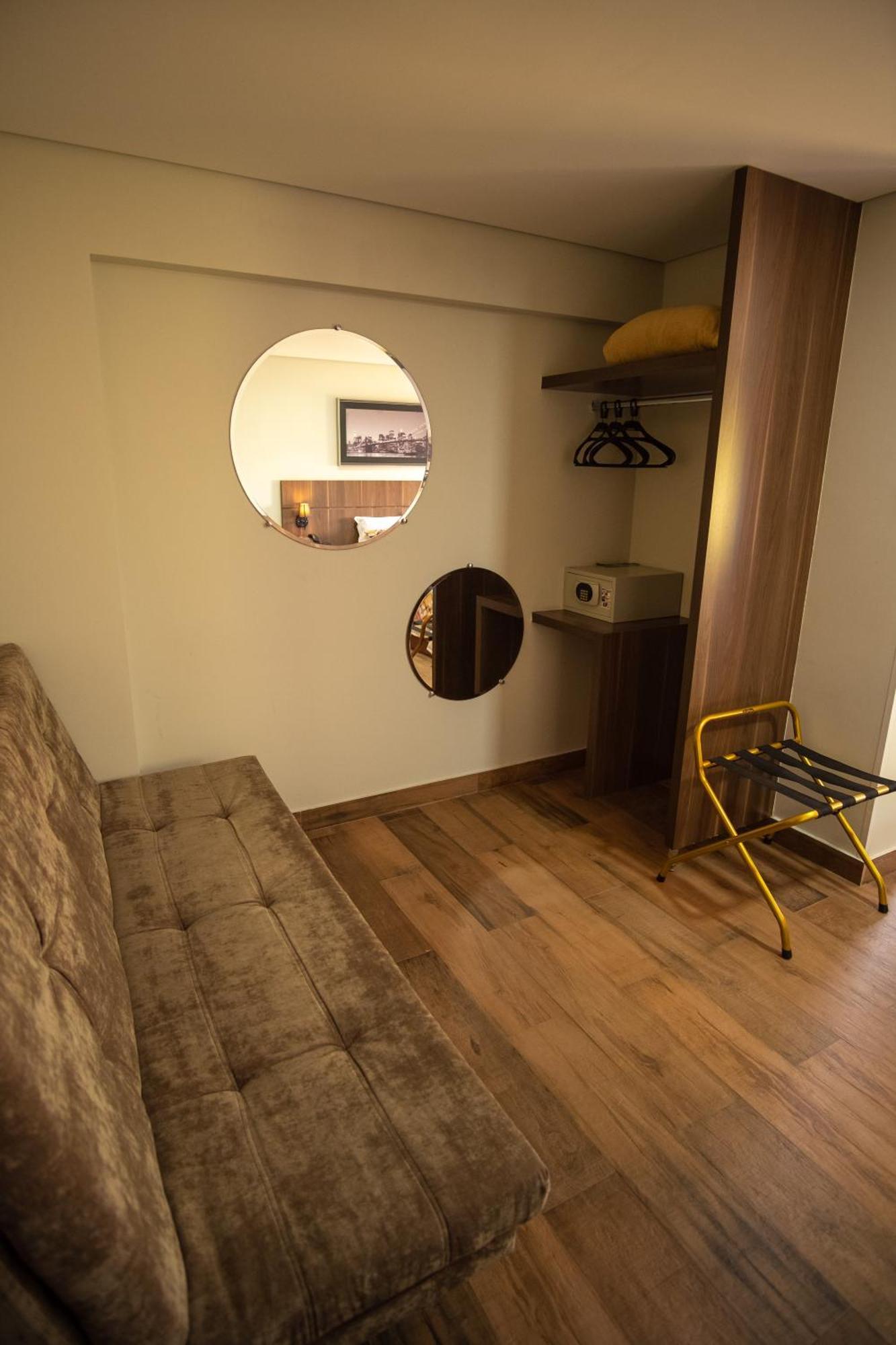 Padom Business Hotel Bragança Paulista エクステリア 写真