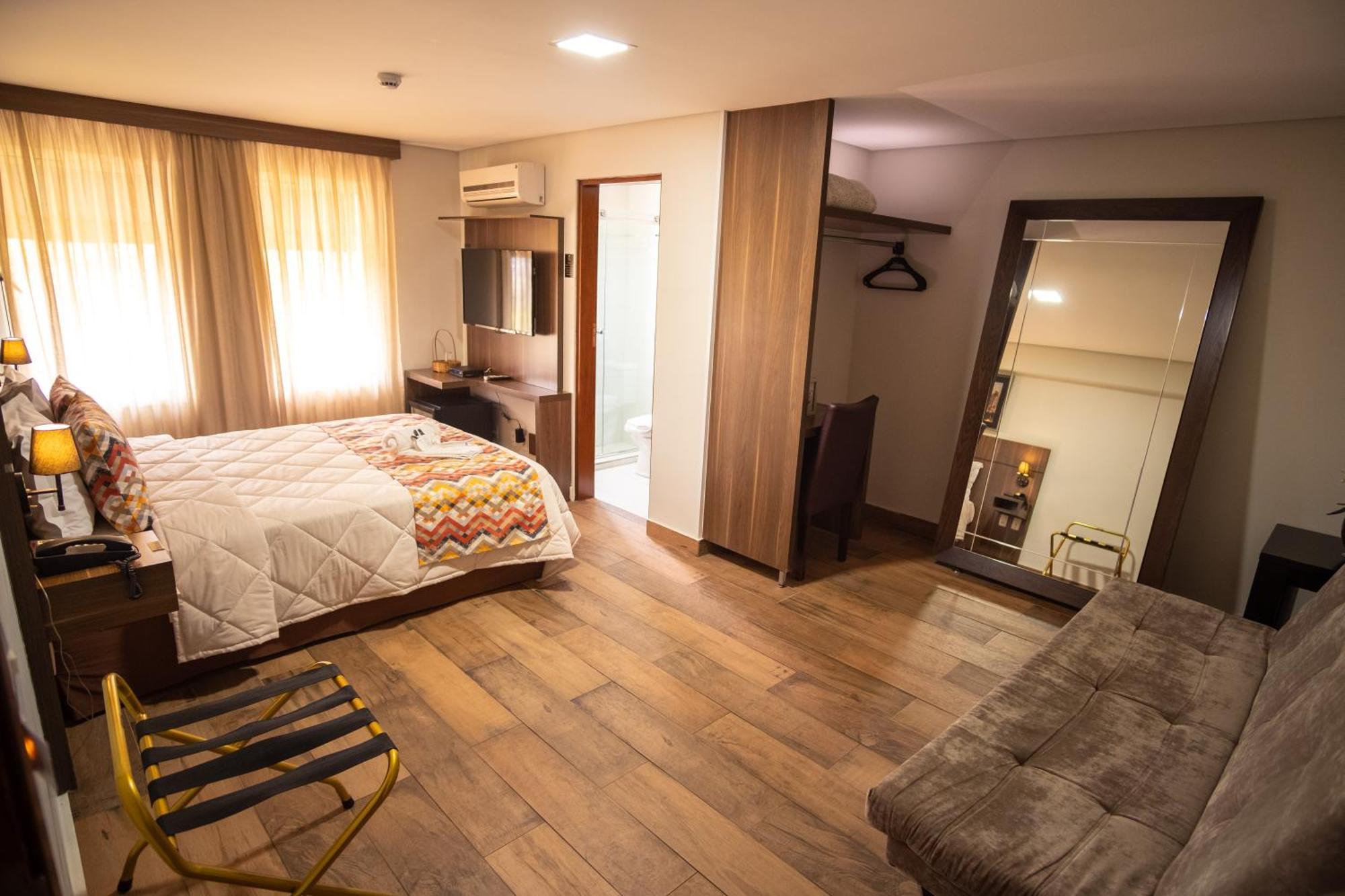 Padom Business Hotel Bragança Paulista エクステリア 写真