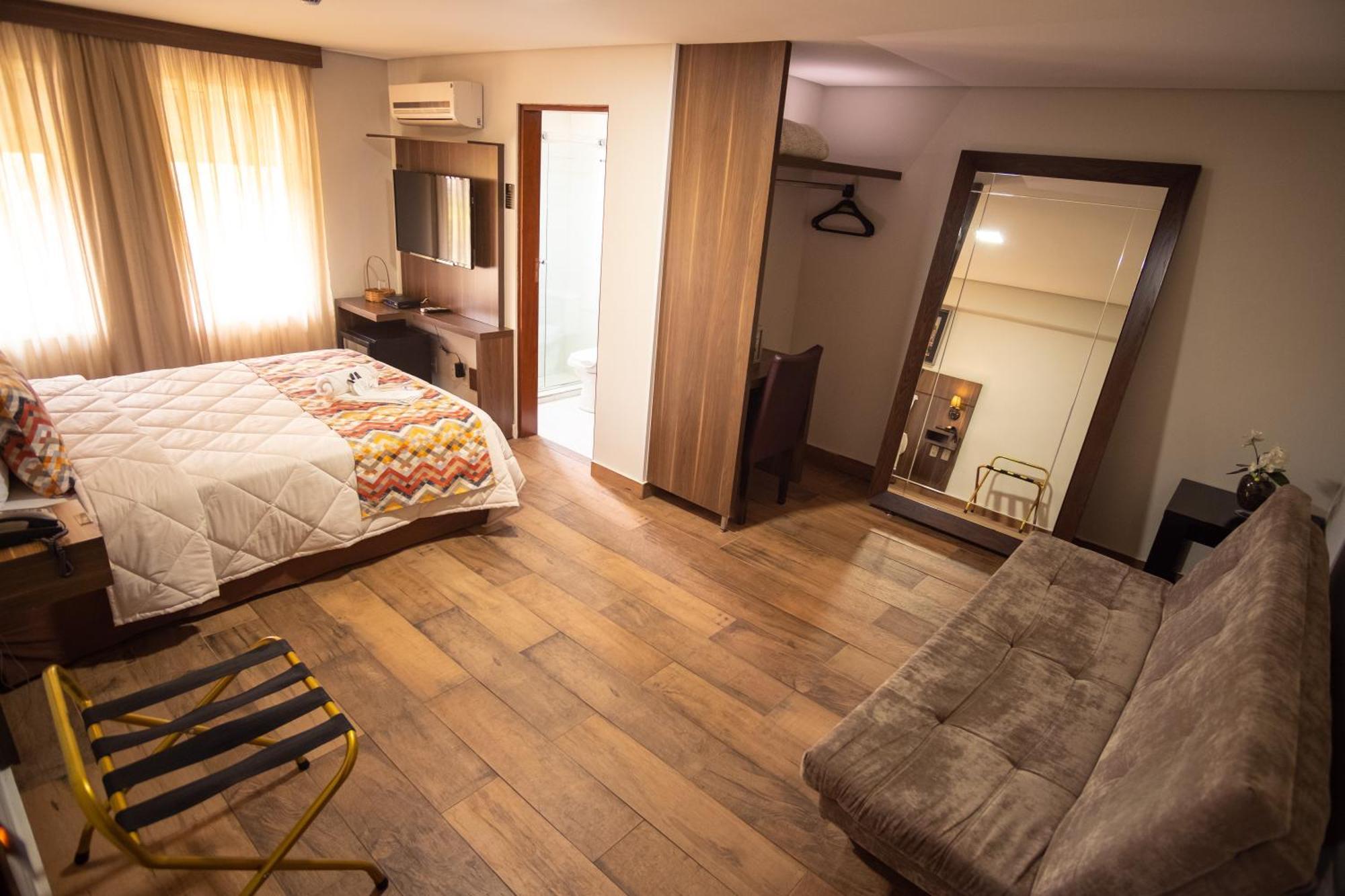 Padom Business Hotel Bragança Paulista エクステリア 写真