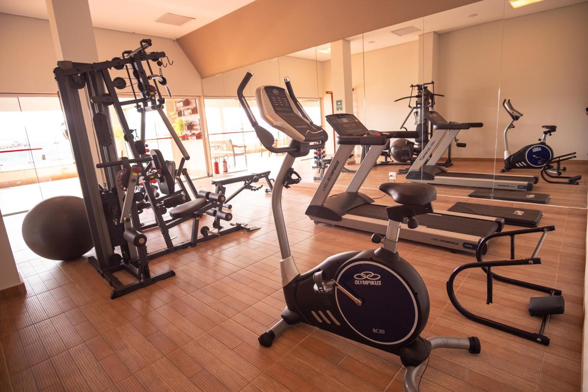 Padom Business Hotel Bragança Paulista エクステリア 写真