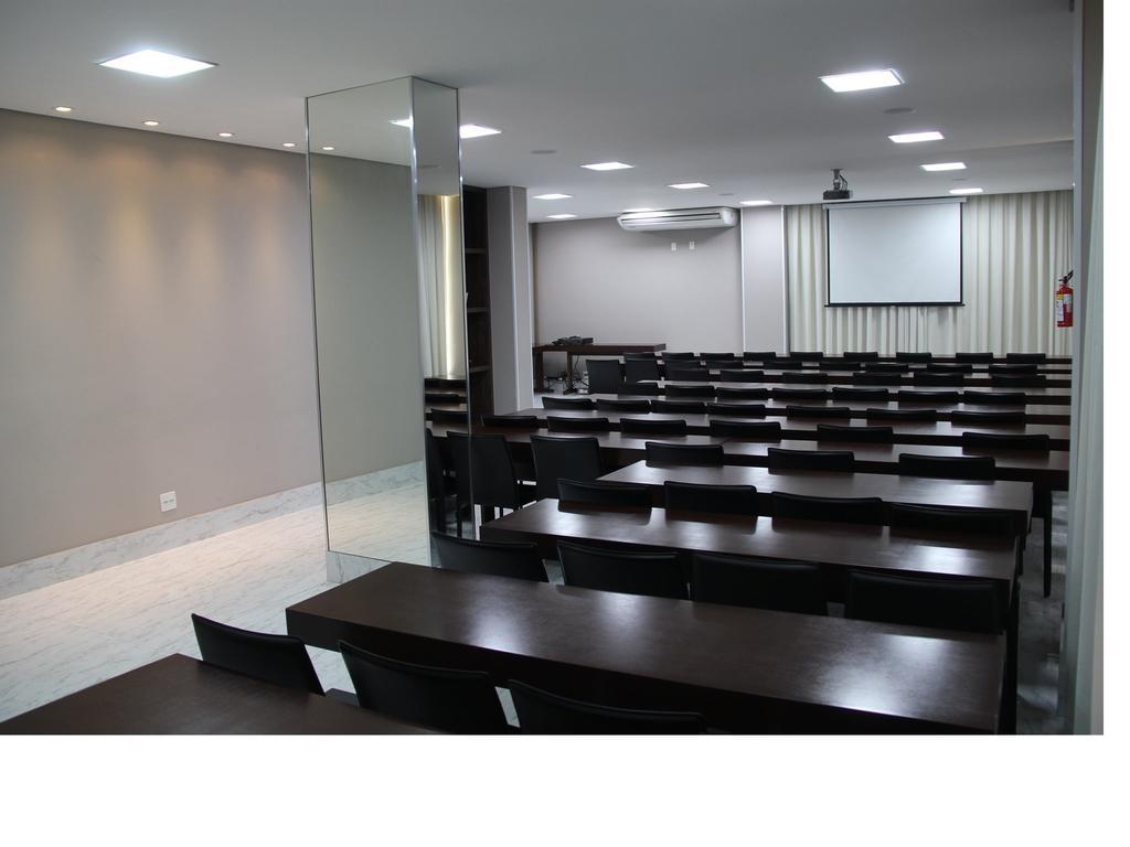 Padom Business Hotel Bragança Paulista エクステリア 写真