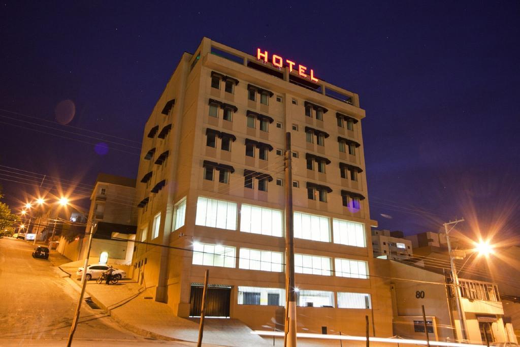 Padom Business Hotel Bragança Paulista エクステリア 写真