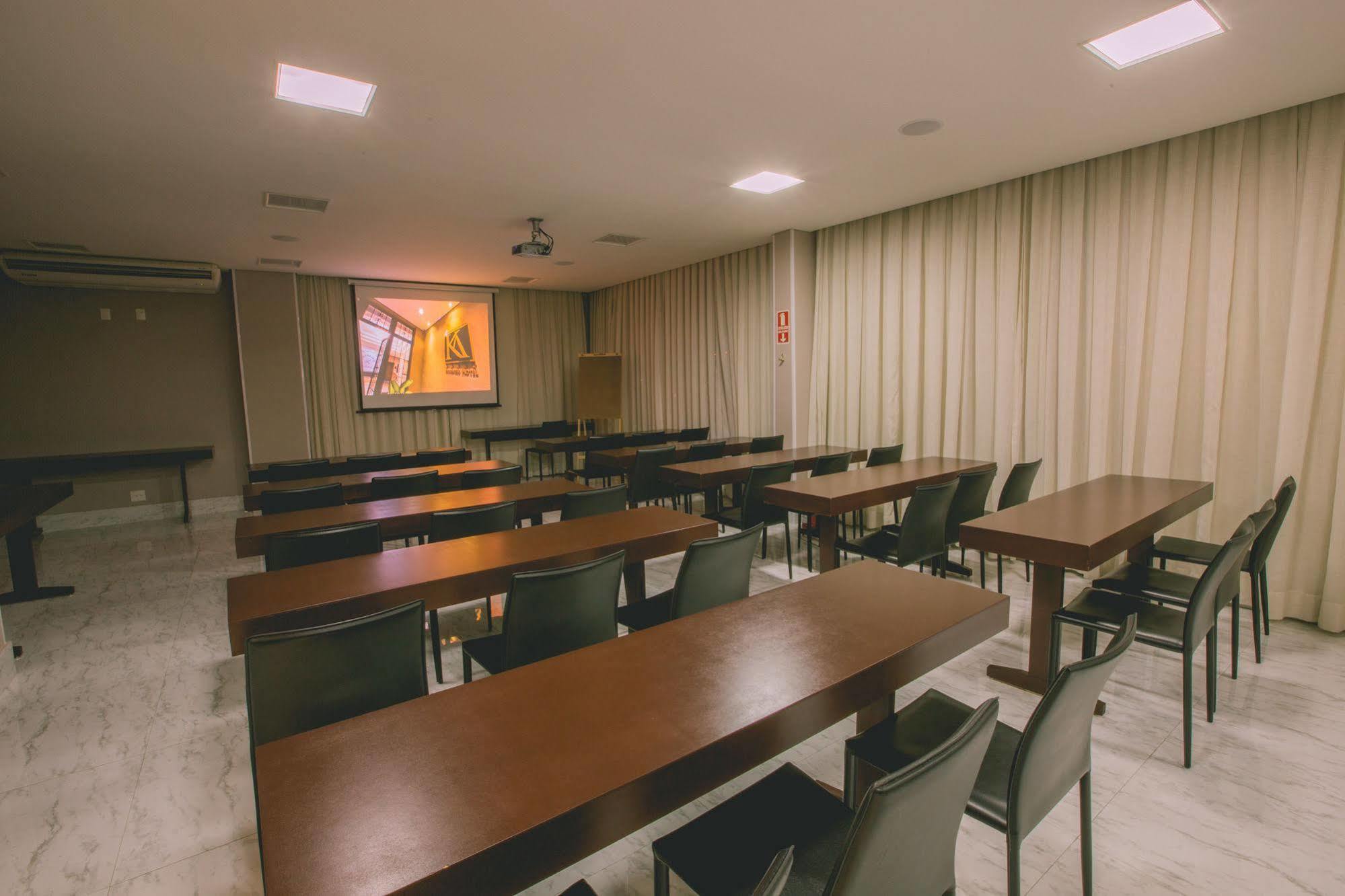 Padom Business Hotel Bragança Paulista エクステリア 写真